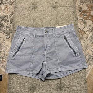 American Eagle Outfitters Light Gray low rise stretch shortie